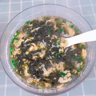 紫菜蛋花汤的做法步骤：7