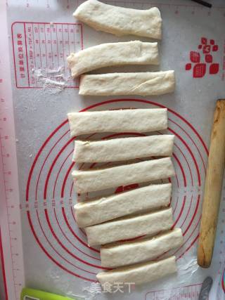 椰蓉面包的做法步骤：4
