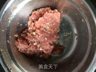 蛋饺生菜清汤的做法步骤：2