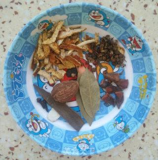 25图详解酱肘花的制作方法的做法步骤：12