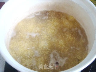 山药豆小米粥的做法步骤：4