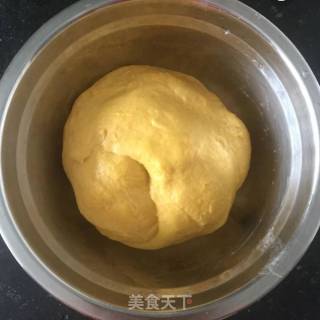 老南瓜面包的做法步骤：2