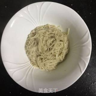 鸡汤肉丝面的做法步骤：11