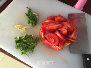 番茄金鲳鱼的做法步骤：4
