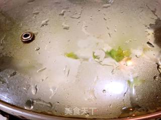 白菜炖豆腐的做法步骤：5