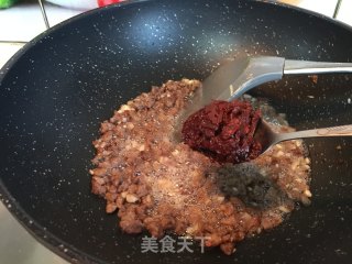 鲍鱼牛肉酱的做法步骤：8