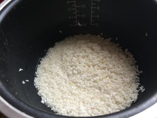 牛油果土豆腊肠焖饭的做法步骤：7