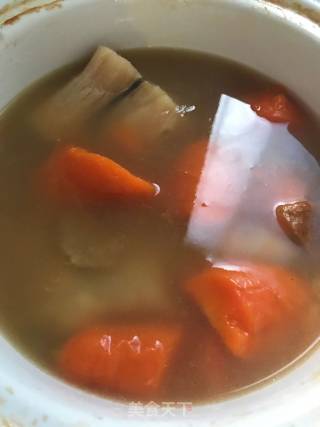 粉葛果皮鲮鱼尾老火汤的做法步骤：10
