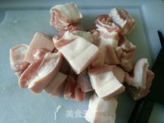 山药红烧肉的做法步骤：3