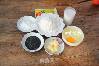 唤醒清晨奶酪煎蛋三明治的做法步骤：1
