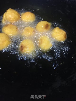 地瓜蜜豆丸子的做法步骤：5