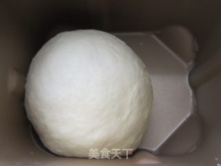 煎蛋香肠三明治的做法步骤：4