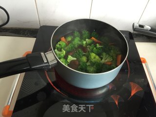 黑椒时蔬鸡丸的做法步骤：8