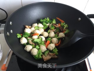 黑椒时蔬鸡丸的做法步骤：9