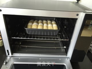 淡奶油果酱排包的做法步骤：11