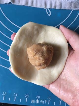 肉松饼的做法步骤：4