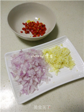 蚝油蟠龙茄子的做法步骤：2