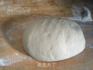 椒盐芝麻烧饼的做法步骤：4