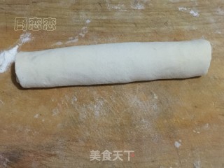 椒盐芝麻烧饼的做法步骤：7