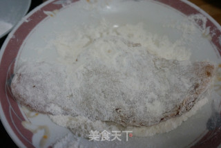 色泽诱人味道不输店里的【香酥鸡排】的做法步骤：4