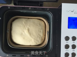 葱香肉松排包的做法步骤：3