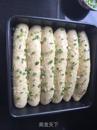 葱香肉松排包的做法步骤：9