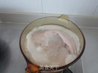 青椒回锅肉的做法步骤：3