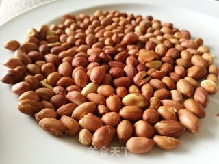 自制馋嘴小零食——花生糖的做法步骤：3