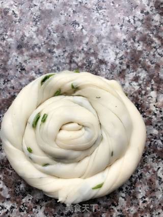 葱油手抓饼的做法步骤：6