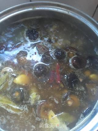 香菇魔芋炖鸭子的做法步骤：8