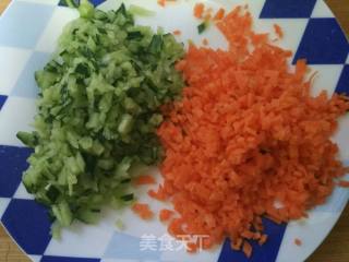 梅花饺的做法步骤：3