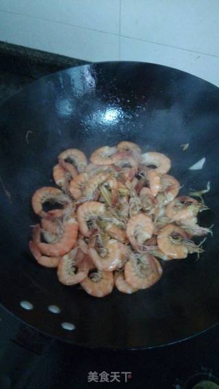 快炒大虾的做法步骤：4