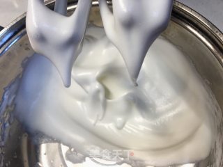 渐变奶油裸蛋糕——小朋友自制生日蛋糕的做法步骤：5