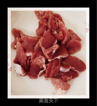 菜花炒肉的做法步骤：3