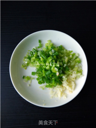 酱香鸡蛋饼的做法步骤：2