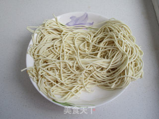 上海阳春面的做法步骤：1