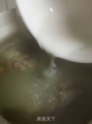 奶白骨头汤的做法步骤：9