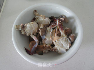 蟹蒸蛋的做法步骤：1
