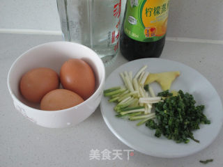 蟹蒸蛋的做法步骤：2