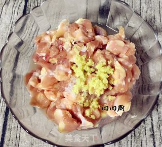 香辣鸡脆骨#肉肉厨的做法步骤：3