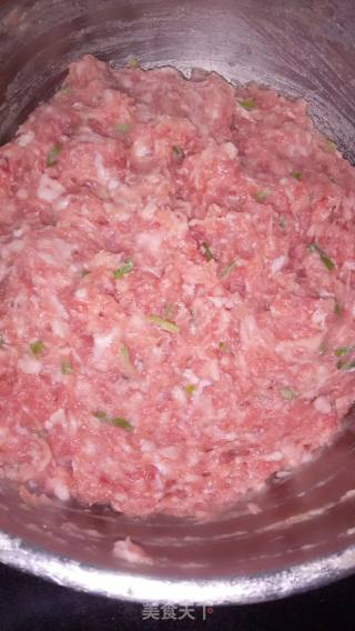 东瓜肉圆汤的做法步骤：1