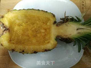 菠萝炒饭的做法步骤：1