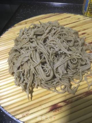 莜面饸饹的做法步骤：5