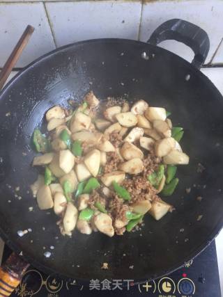 蚝油肉末杏鲍菇的做法步骤：9