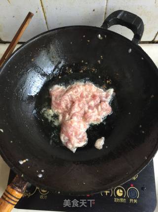 黑木耳炒肉片的做法步骤：4