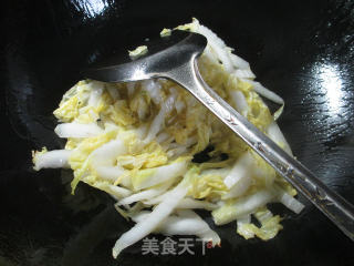 香糕炒白菜的做法步骤：3