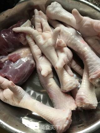 清补凉老火汤的做法步骤：2