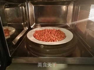自制馋嘴小零食——挂霜花生的做法步骤：2