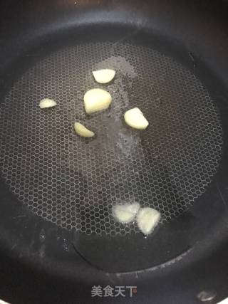 客家草菇蚝汁溜豆腐的做法步骤：2