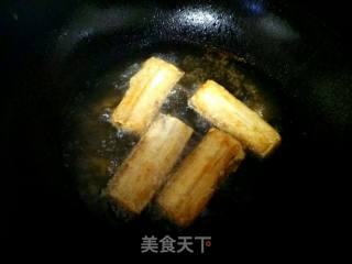 红烧带鱼的做法步骤：4